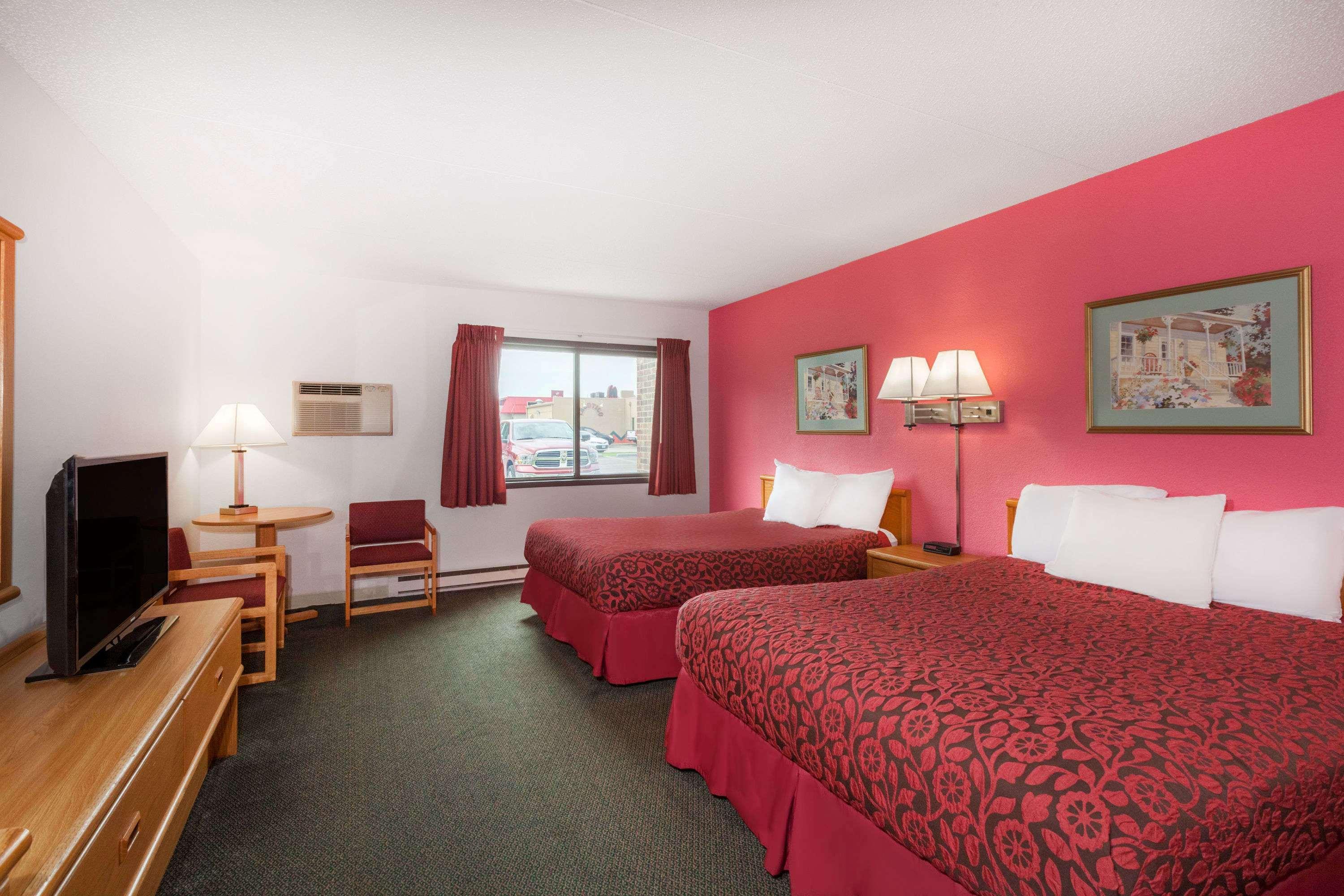 Days Inn By Wyndham Mason City Extérieur photo